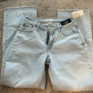 Abercrombie curve love baggy low rise jeans